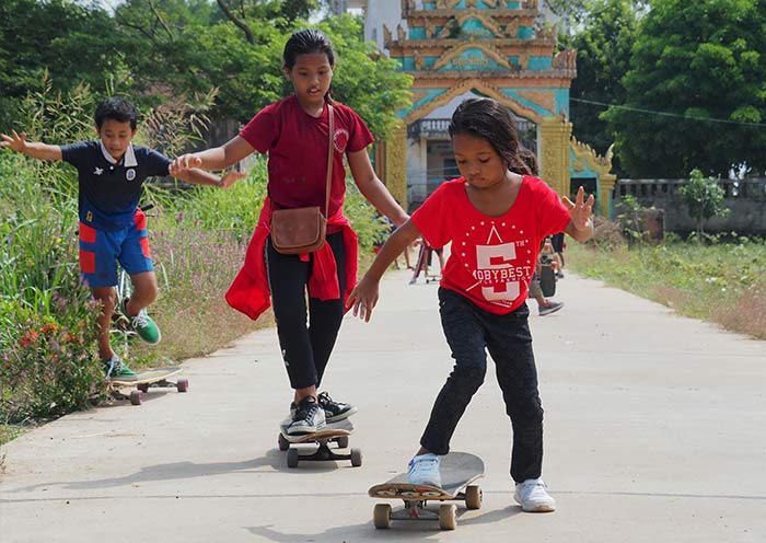 proyecto solidario de longboard en camboya